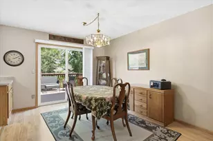6079 Courtly Alcove, Woodbury, MN 55125 - Photo 8