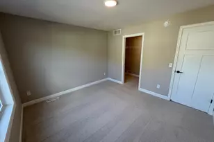 1702 Hadley Hills Dr NE, Rochester, MN 55906 - Photo 16