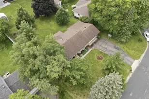 9532 Penn Cir, Bloomington, MN 55431 - Photo 34
