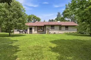 9532 Penn Cir, Bloomington, MN 55431 - Photo 24