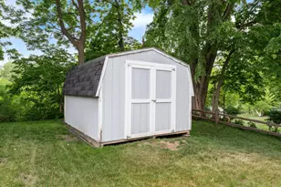 211 Sunrise Dr, Medford, MN 55049 - Photo 32
