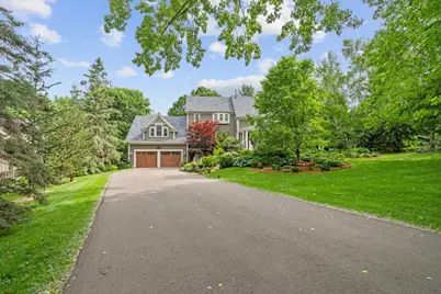 607 Ivy Falls Avenue, Mendota Heights, MN 55118 - Photo 2