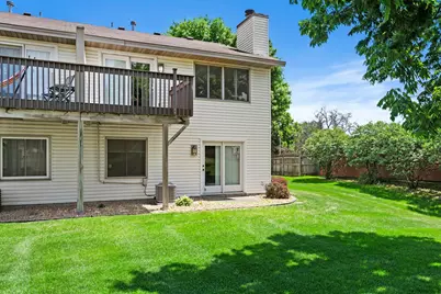 6801 Fremont Place N, Brooklyn Center, MN 55430 - Photo 18