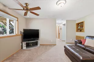 7910 Blackstone Ave, Inver Grove Heights, MN 55076 - Photo 18