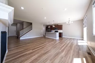 18335 Glassner Way, Lakeville, MN 55044 - Photo 4