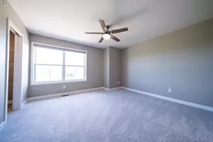 18335 Glassner Way, Lakeville, MN 55044 - Photo 32
