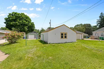 890 26th Avenue SE, Minneapolis, MN 55414 - Photo 6