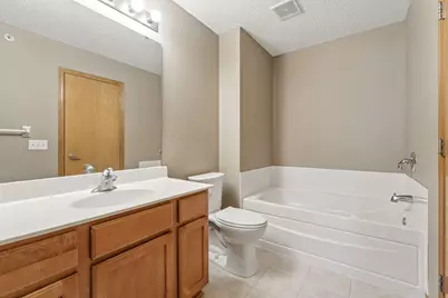 17040 51st Avenue N, Plymouth, MN 55446 - Photo 18