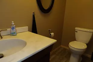1920 2nd Ave SE, Austin, MN 55912 - Photo 6