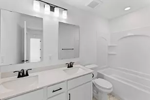4867 Noble Dr NW, Rochester, MN 55901 - Photo 16