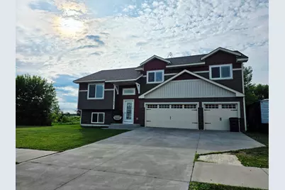 840 Highview Loop SE, Pine City, MN 55063 - Photo 1