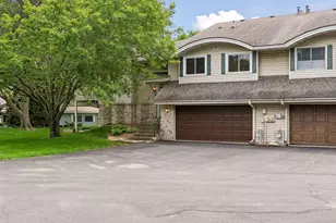 1015 Aston Cir, Burnsville, MN 55337 - Photo 2