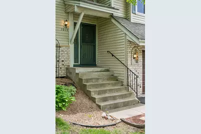 1015 Aston Circle, Burnsville, MN 55337 - Photo 40