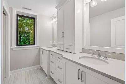 270 Wayzata Boulevard E, Wayzata, MN 55391 - Photo 40
