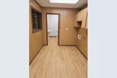 403 Broadway Street, Alexandria, MN 56308 - Photo 4
