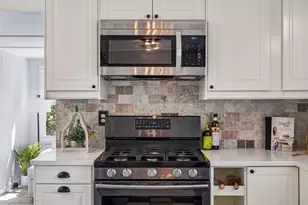 18025 28th Ave N, Plymouth, MN 55447 - Photo 14