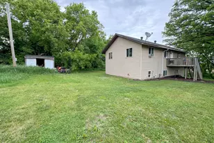 21093 370th St, Erhard, MN 56534 - Photo 38