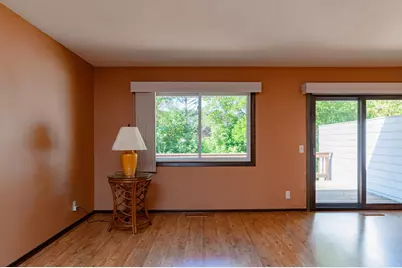 10520 Decatur Avenue S, Bloomington, MN 55438 - Photo 4