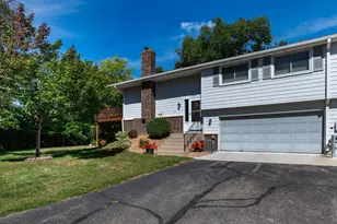 10520 Decatur Ave S, Bloomington, MN 55438 - Photo 2