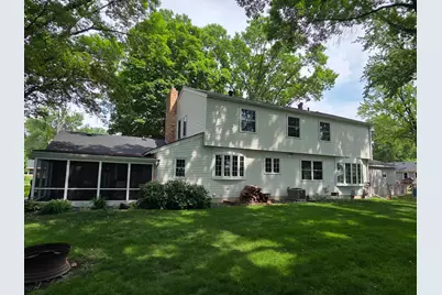 507 Knollwood Drive NW, Willmar, MN 56201 - Photo 4