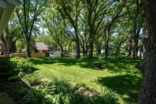 507 Knollwood Dr NW, Willmar, MN 56201 - Photo 8