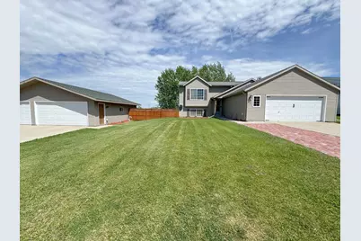 311 Cardinal Place, Audubon, MN 56511 - Photo 2