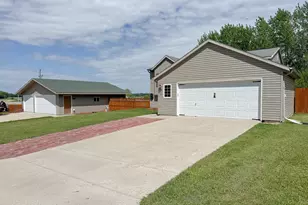 311 Cardinal Pl, Audubon, MN 56511 - Photo 30