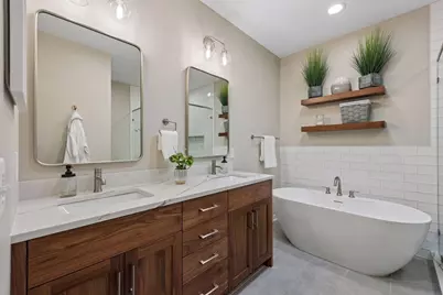 3930 Troy Lane N, Plymouth, MN 55446 - Photo 16