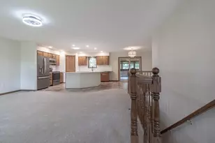 12991 Meadow Creek Dr, New Ulm, MN 56073 - Photo 6