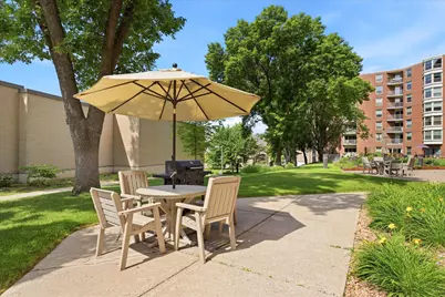 1425 W 28th Street #322, Minneapolis, MN 55408 - Photo 42