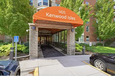 1425 W 28th Street #322, Minneapolis, MN 55408 - Photo 2