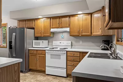 405 S Grant Street, Houston, MN 55943 - Photo 10