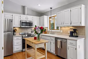 1417 McKnight Cir, Victoria, MN 55386 - Photo 8