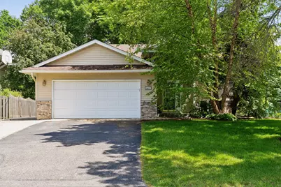 1417 McKnight Circle, Victoria, MN 55386 - Photo 2
