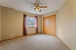 2907 Devonshire Cir, Woodbury, MN 55125 - Photo 16