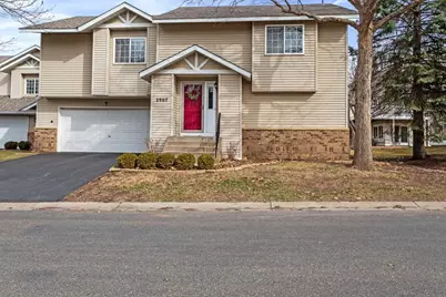 2907 Devonshire Circle, Woodbury, MN 55125 - Photo 1