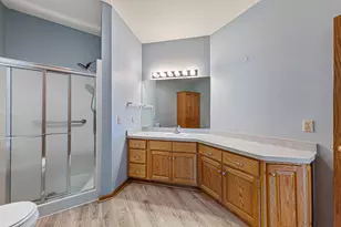 2129 Bard Ct, Faribault, MN 55021 - Photo 38