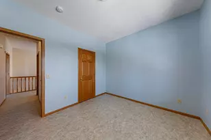 2129 Bard Ct, Faribault, MN 55021 - Photo 32