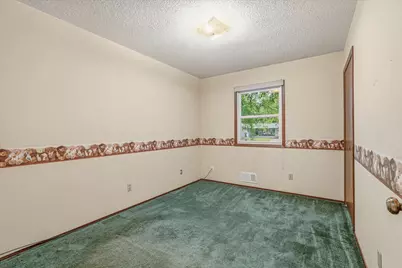 3687 Arcade Street N, Vadnais Heights, MN 55127 - Photo 22