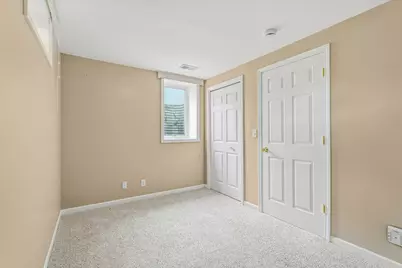 3687 Arcade Street N, Vadnais Heights, MN 55127 - Photo 32