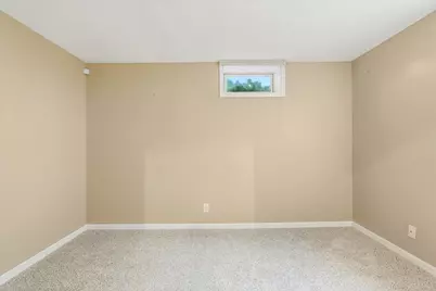3687 Arcade Street N, Vadnais Heights, MN 55127 - Photo 34