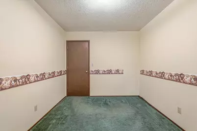 3687 Arcade Street N, Vadnais Heights, MN 55127 - Photo 24