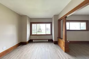 109 S Cottage Grove Ave, Luverne, MN 56156 - Photo 4