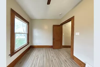 109 S Cottage Grove Avenue, Luverne, MN 56156 - Photo 6