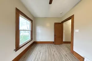 109 S Cottage Grove Ave, Luverne, MN 56156 - Photo 6