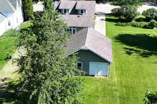 111 W Cabot St, Le Roy, MN 55951 - Photo 10