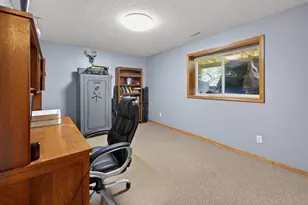 527 Jewell St, Mora, MN 55051 - Photo 26