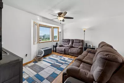 527 Jewell Street, Mora, MN 55051 - Photo 12