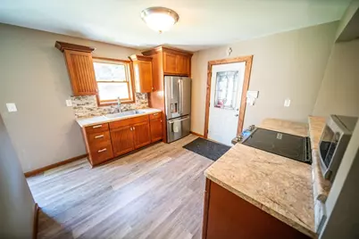 513 8th Ave SE, Waseca, MN 56093 - Photo 16