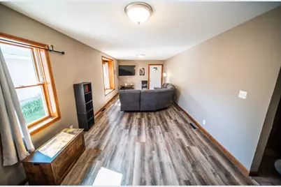 513 8th Ave SE, Waseca, MN 56093 - Photo 10